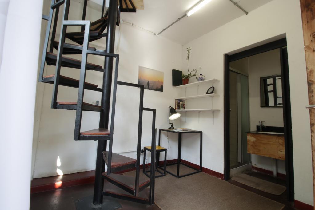 Curiocity Backpackers Йоханнесбург Экстерьер фото